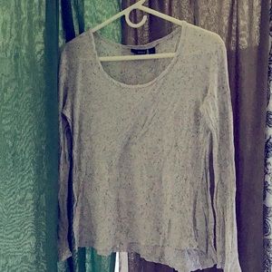 Cute soft white speckle long sleeve shirt.